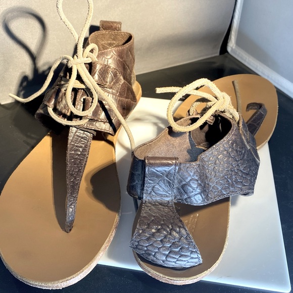 Sorel brown leather sandals - Picture 4 of 4